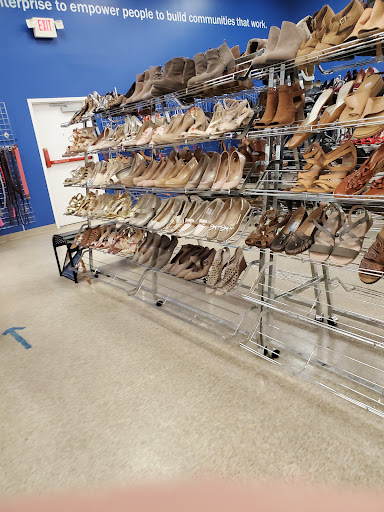 Thrift Store «Goodwill Industries Store & Donation Center», reviews and photos, 720 Hoosick Rd, Troy, NY 12180, USA