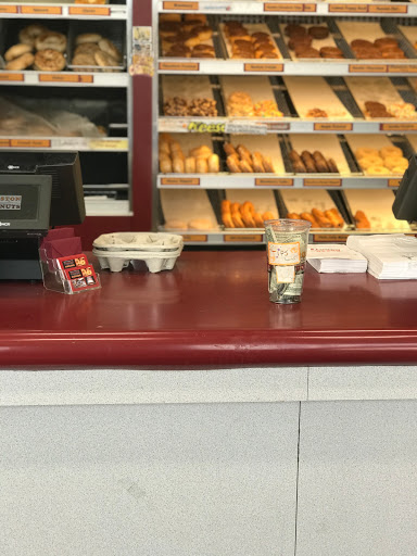Donut Shop «Boston Donuts», reviews and photos, 338 Park Ave, Worcester, MA 01610, USA