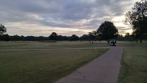 Public Golf Course «Mohawk Park Golf Course», reviews and photos, 5223 E 41st St N, Tulsa, OK 74115, USA