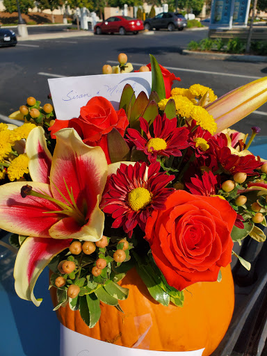 Grocery Store «Vons», reviews and photos, 3233 Foothill Blvd, La Crescenta, CA 91214, USA