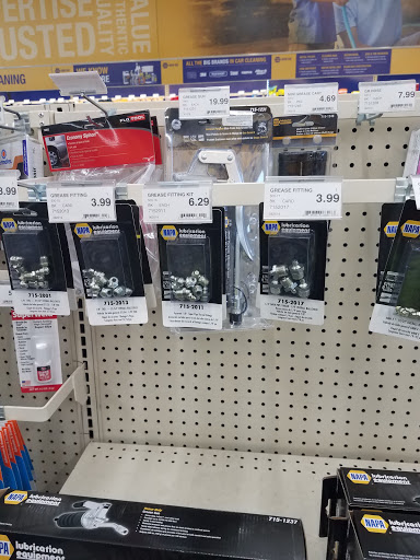 Auto Parts Store «NAPA Auto Parts - Genuine Parts Company», reviews and photos, 722 Wethersfield Ave, Hartford, CT 06114, USA