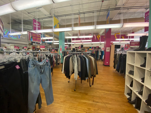 Thrift Store «Out of the Closet - Brooklyn», reviews and photos, 475 Atlantic Ave, Brooklyn, NY 11217, USA