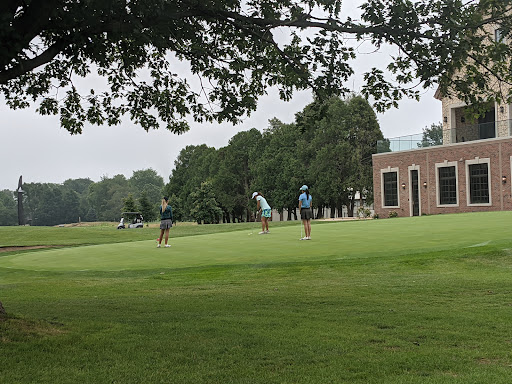 Country Club «Urbana Country Club», reviews and photos, 100 E Country Club Rd, Urbana, IL 61801, USA