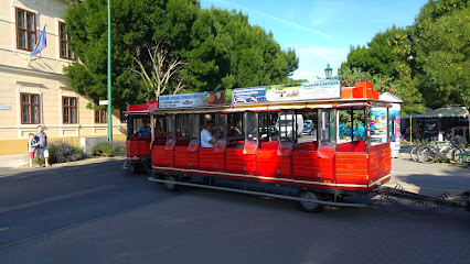 Gyulai Kisvonat (piros vonat)