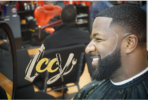 Barber Shop «First & 10 Barber Shop», reviews and photos, 9121 Piscataway Rd #2b, Clinton, MD 20735, USA