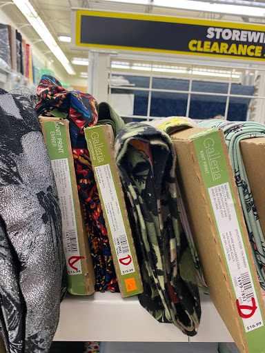 Fabric Store «Jo-Ann Fabrics and Crafts», reviews and photos, 441 E Roosevelt Rd #410, Lombard, IL 60148, USA