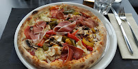 Pizza du Pizzeria Le Velobre à Breuil-le-Vert - n°1