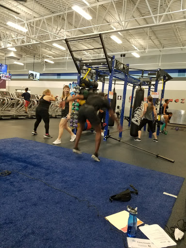 Health Club «Crunch-Deltona», reviews and photos, 1200 Deltona Blvd, Deltona, FL 32725, USA