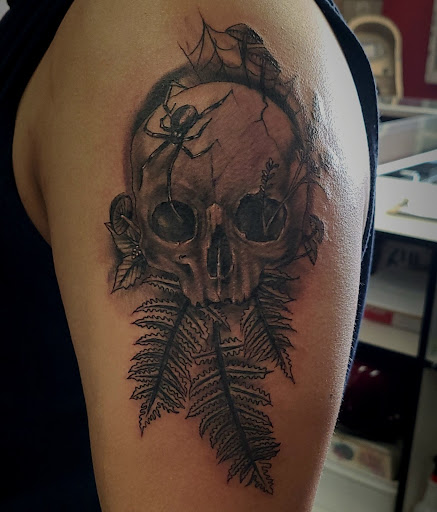 Tattoo Shop «Dr. Tattoo Studio», reviews and photos, 13915 Harbor Blvd, Garden Grove, CA 92843, USA