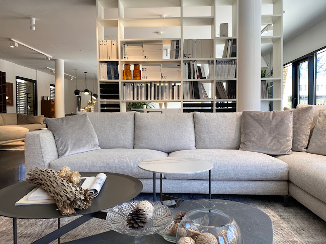 Rezensionen über Lacasa interior design sa in Lugano - Möbelgeschäft