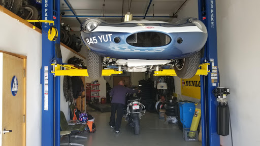 Tire Shop «MotoTireGuy - Motorcycle Tire Services», reviews and photos, 1064 Revere Ave, San Francisco, CA 94124, USA