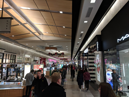 Microsoft Store - Fashion Place Mall, 6191 State St #5535, Murray, UT 84107, USA, 