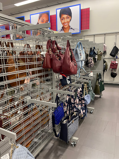 Clothing Store «Burlington Coat Factory», reviews and photos, 3671 N Freeway Blvd, Sacramento, CA 95834, USA