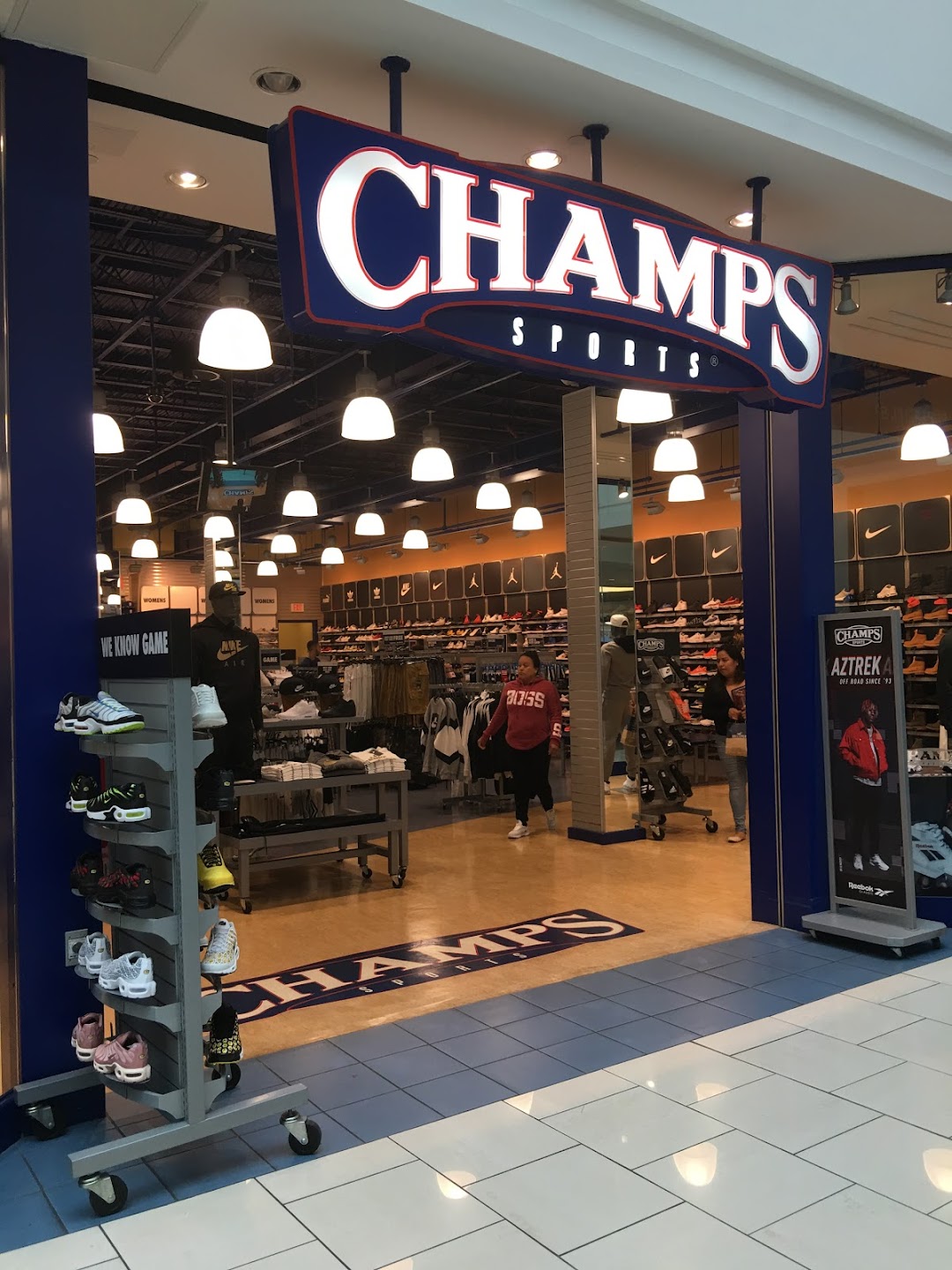Champs Sports