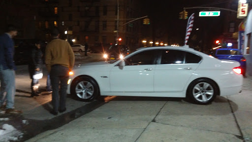 Used Car Dealer «Showroom Auto», reviews and photos, 42-08 35th Ave, Long Island City, NY 11101, USA