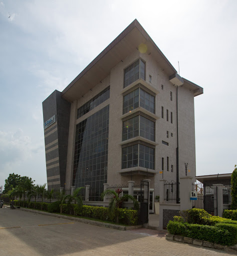 IL Bagno, Lekki-Epe Expressway P.O. Box 75660 Victoria Island Lagos, Nigeria., 1A Goshen Estate Rd, Lagos, Nigeria, Landscaper, state Lagos