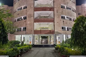 Motilal Nehru National Institute of Technology, Allahabad image