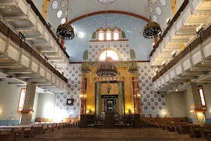 Kazinczy Street Synagogue image