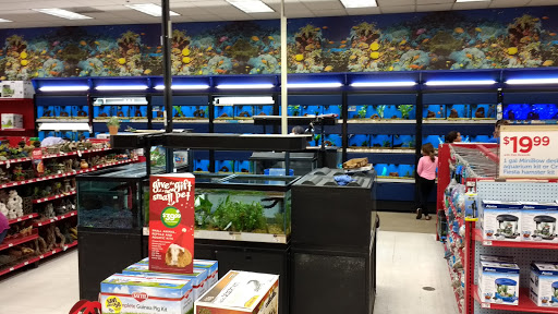 Pet Supply Store «Petco Animal Supplies», reviews and photos, 3012 Bridgepointe Pkwy, San Mateo, CA 94404, USA