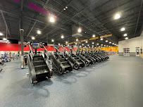 Crunch Fitness - Orange Park