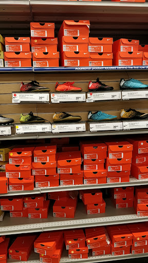 Sporting Goods Store «Academy Sports + Outdoors», reviews and photos, 8675 Concord Mills Boulevard, Concord, NC 28027, USA