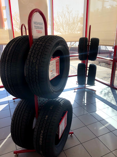 Tire Shop «Discount Tire Store - Keller, TX», reviews and photos, 1701 S Main St, Keller, TX 76248, USA
