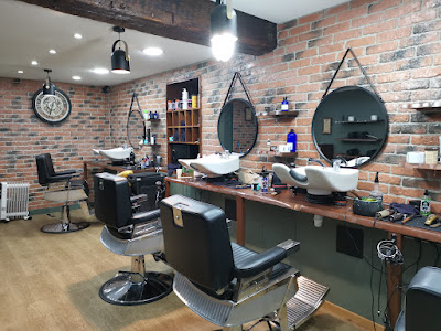 KA-OZ barber à Provins