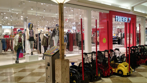 Shopping Mall «Oakdale Mall», reviews and photos, Harry L Dr #601-635, Johnson City, NY 13790, USA