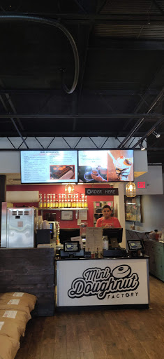 Donut Shop «Mini Doughnut Factory», reviews and photos, 2109 S Dale Mabry Hwy, Tampa, FL 33629, USA