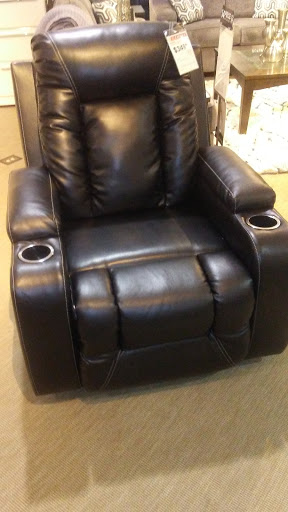 Furniture Store «Ashley HomeStore», reviews and photos, 19800 South La Grange Road, Mokena, IL 60448, USA