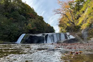 滑津大滝 image