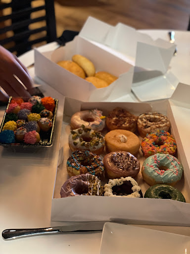 Donut Shop «Donut Licious», reviews and photos, 1535 Spring Cypress Rd, Spring, TX 77388, USA