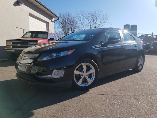 Used Car Dealer «Beresford Automotive LLC», reviews and photos, 100 E Cedar St, Beresford, SD 57004, USA