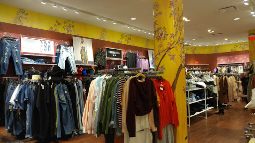 Clothing Store «Forever 21», reviews and photos, 755 NJ-18, East Brunswick, NJ 08816, USA