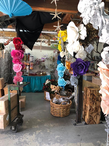 Wholesale Florist «Quality Wholesale Florist Supply», reviews and photos, 7074 NW 50th St, Miami, FL 33166, USA