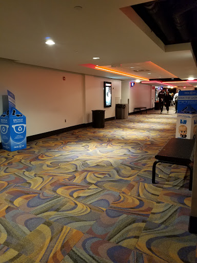 Movie Theater «Regal Cinemas Fenway 13 & RPX», reviews and photos, 201 Brookline Ave, Boston, MA 02215, USA