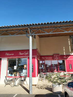 SECRETS DE PAINS...Petite restauration..patisseries..pause cafe à Marans