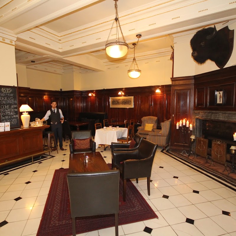 1815 Cafe & Bar