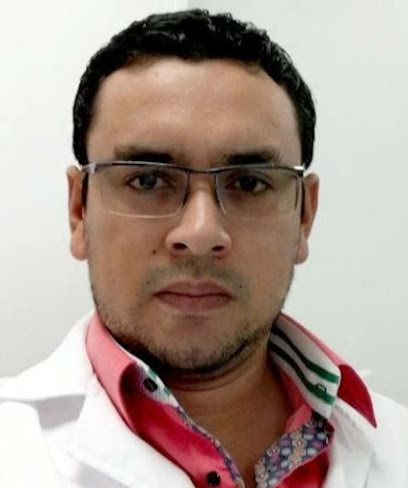 Dr. Edward Alberto Polania Jacome, Otorrinolaringólogo