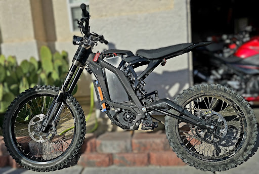 The Ride Guru shop front