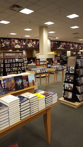 Book Store «Barnes & Noble», reviews and photos, 6501 Grape Rd #1200, Mishawaka, IN 46545, USA