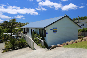 Warkworth Accommodation Sails Away