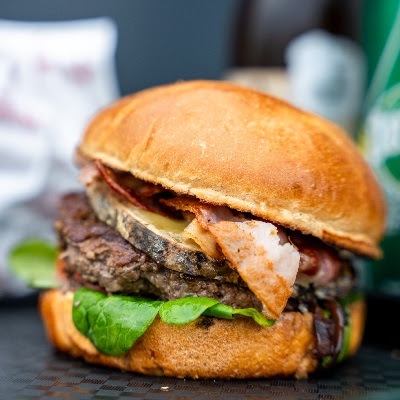 Les Burgers de Lucien Amphion à Publier