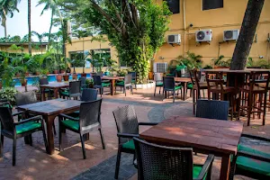 La Mango Restaurant and Lounge Ikeja GRA image