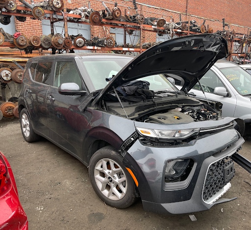 Used Auto Parts Store «Beltway Used Auto Parts», reviews and photos, 2421 Kenilworth Ave, Hyattsville, MD 20781, USA