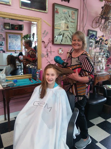 Beauty Salon «Cindys Family Salon», reviews and photos, 4685 E Jefferson Pike, Lascassas, TN 37085, USA
