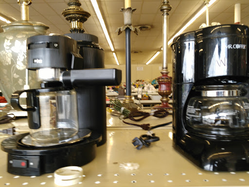 Thrift Store «Quality Thrift Store», reviews and photos, 5133 S Peoria Ave, Tulsa, OK 74105, USA