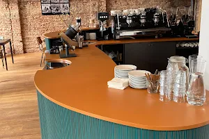 Maeva cafe image