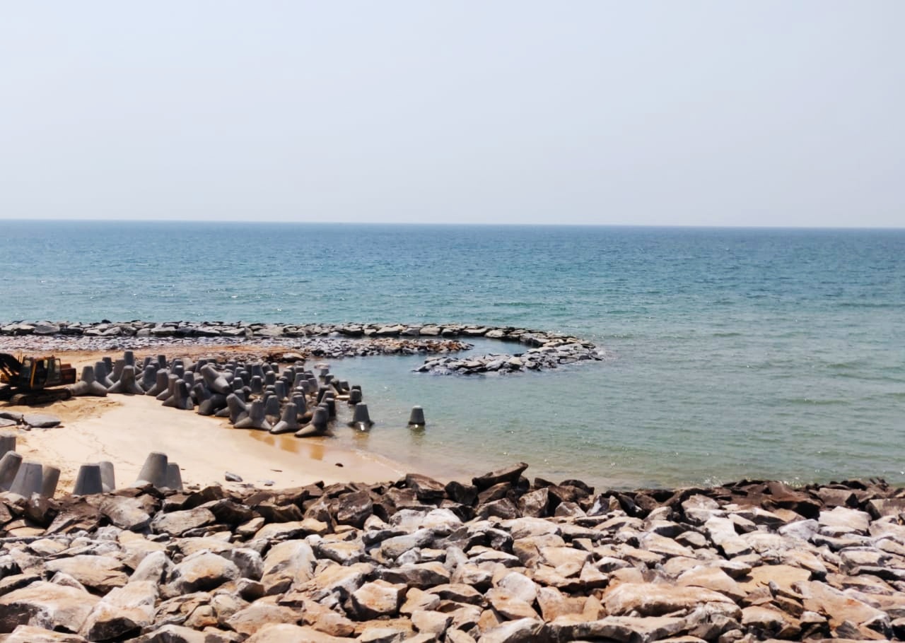 Maravanthe beach photo #7