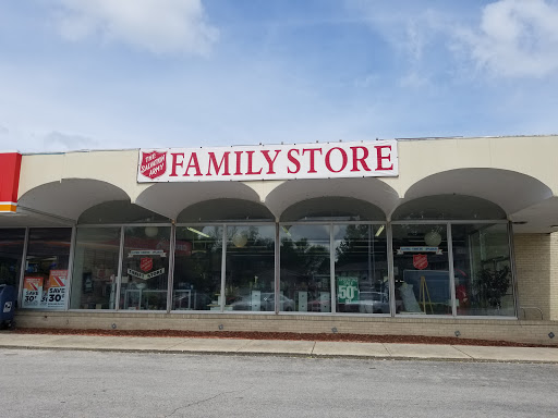 Thrift Store «The Salvation Army Family Store & Donation Center», reviews and photos, 2700 Droste Rd, St Charles, MO 63301, USA